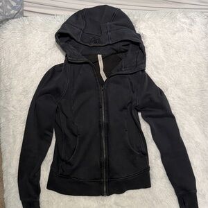 Lululemon Scuba full zip hoodie Size 8 Black.